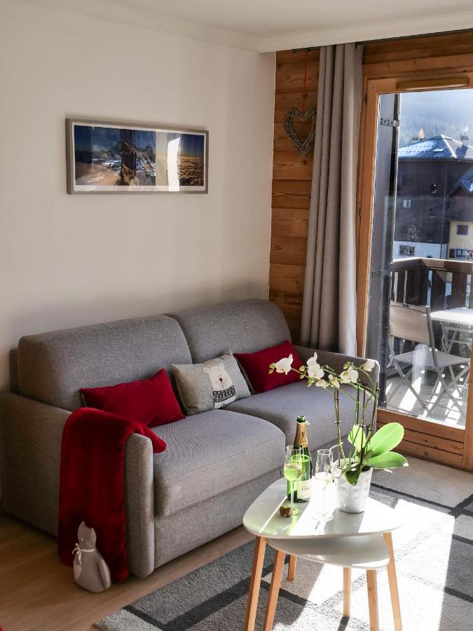 Mont Blanc 43, Vue Mont Blanc , Balcon, Parking Apartment Chamonix Exterior photo