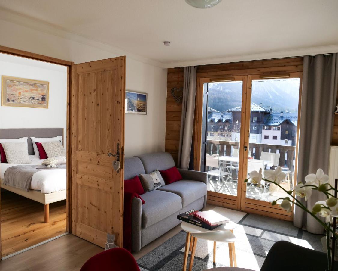 Mont Blanc 43, Vue Mont Blanc , Balcon, Parking Apartment Chamonix Exterior photo